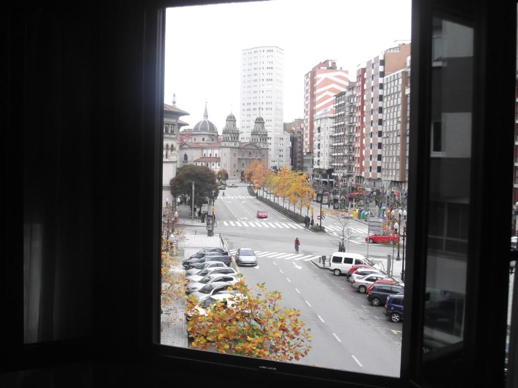 Pension Plaza Gijón Exterior foto